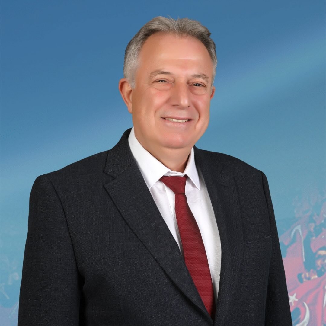 Ömer GÜNEL T.C Kuşadası Belediye Başkanı